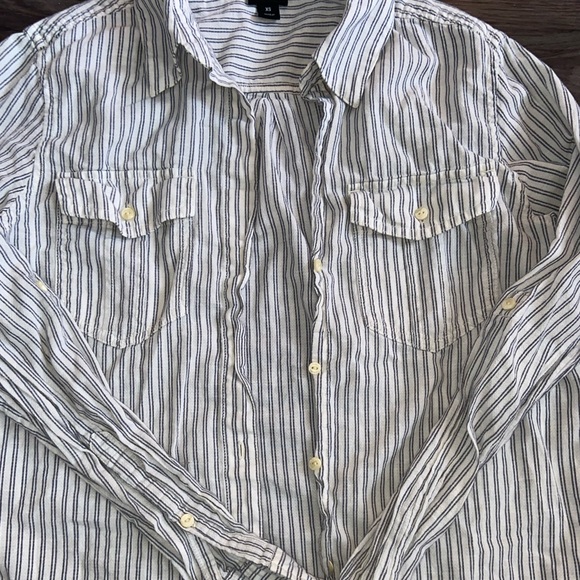 Patagonia button up - Picture 2 of 7